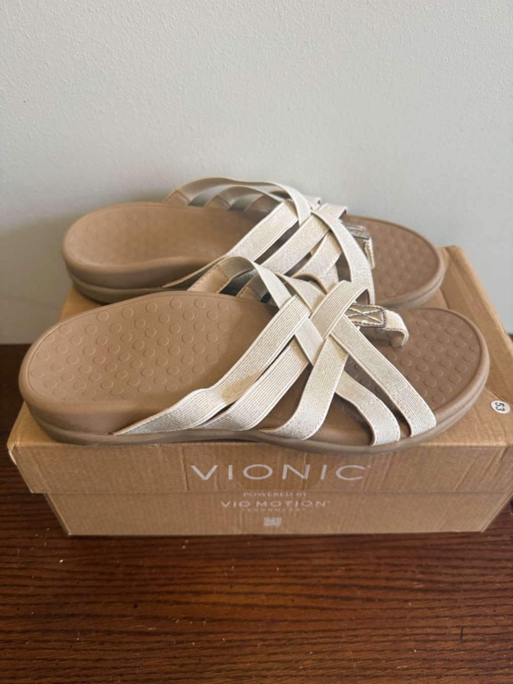 Vionic Tia Womenโs Beige Elastic Strapโ Slide Sandals 7